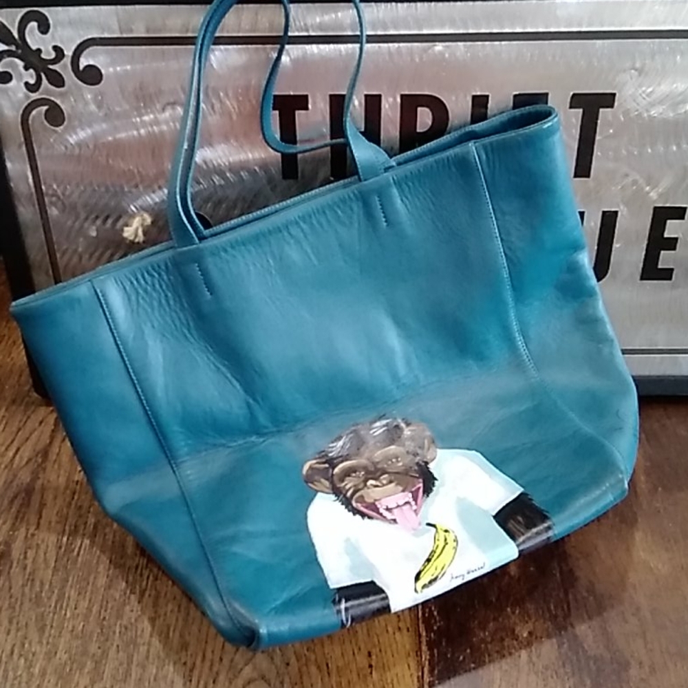 Art Meets Fashion Anna Cortina 15"x18" Leather Bag